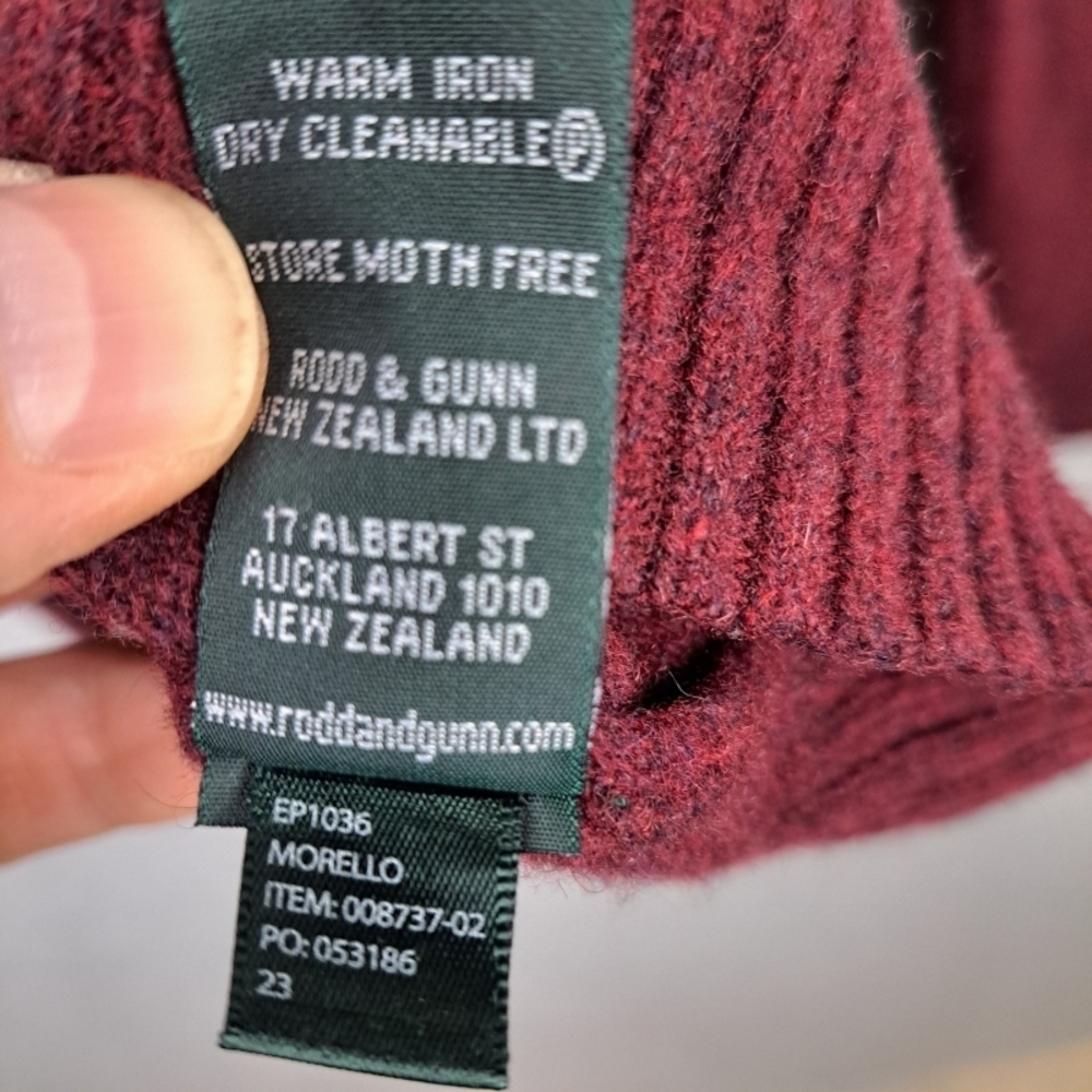 Rodd & Gun Men's L Jacks Bay 1/4 Zip Lambswool Sweater Burgundy "Morello" - Picture 8 of 8